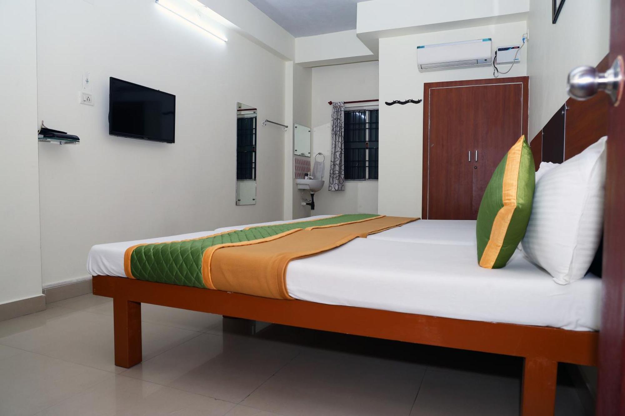 Royal Green Airport Transit Accommodation Csennai Kültér fotó