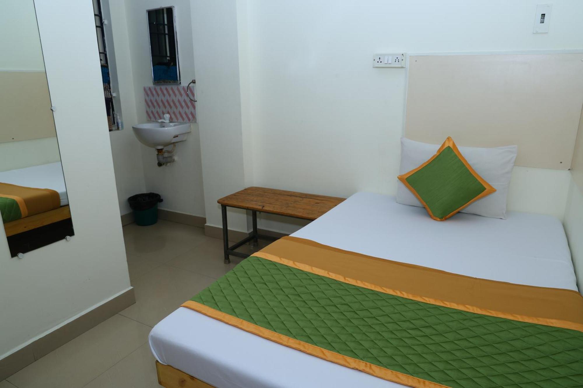 Royal Green Airport Transit Accommodation Csennai Kültér fotó