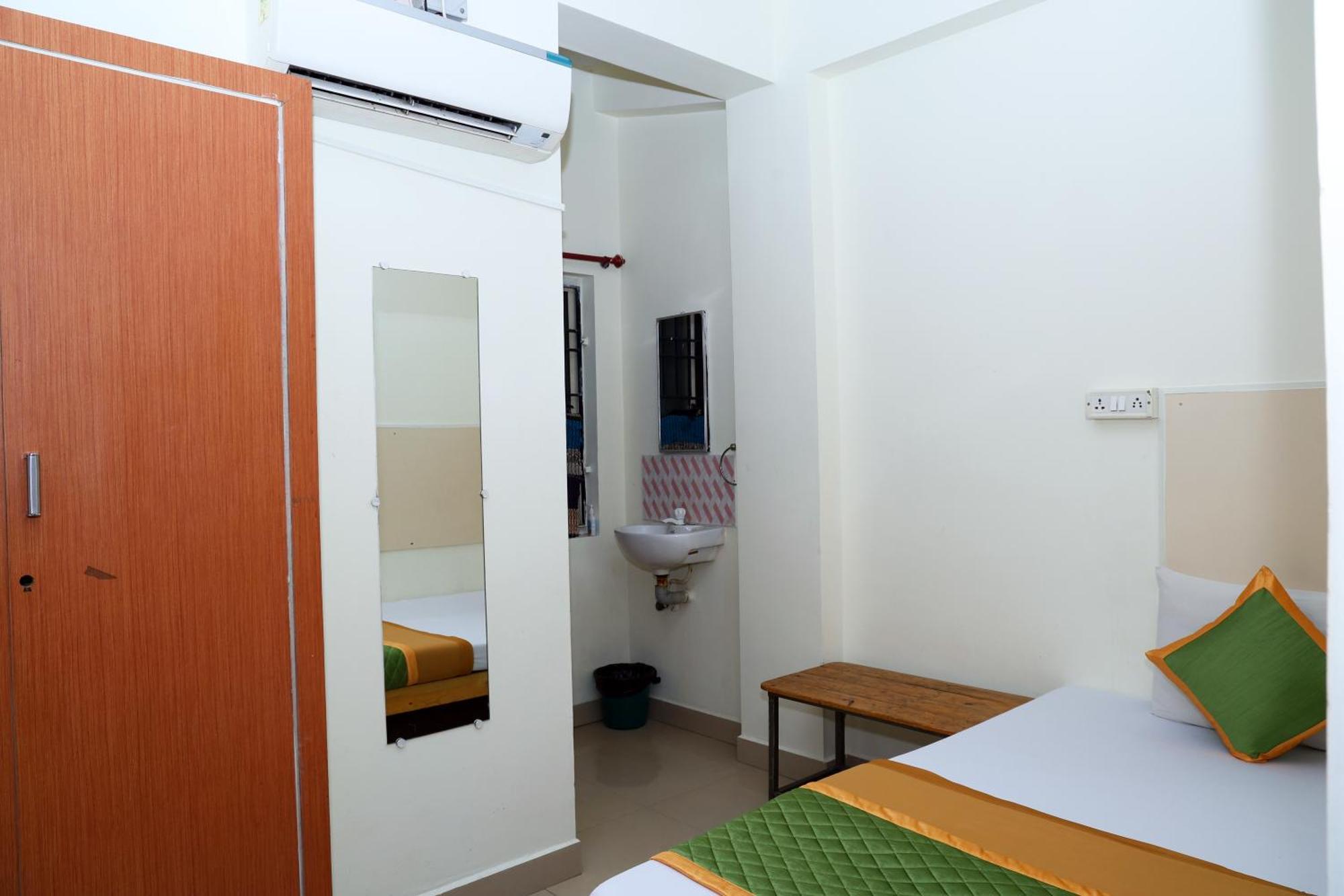 Royal Green Airport Transit Accommodation Csennai Kültér fotó